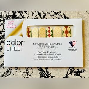 Color Street, Checking It Twice